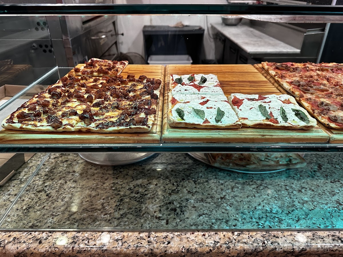 Fratello's Pizza Hopewell Junction Photos 2